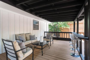 Upstay - Multiple Patio Decks Fenced-in Yard BBQ